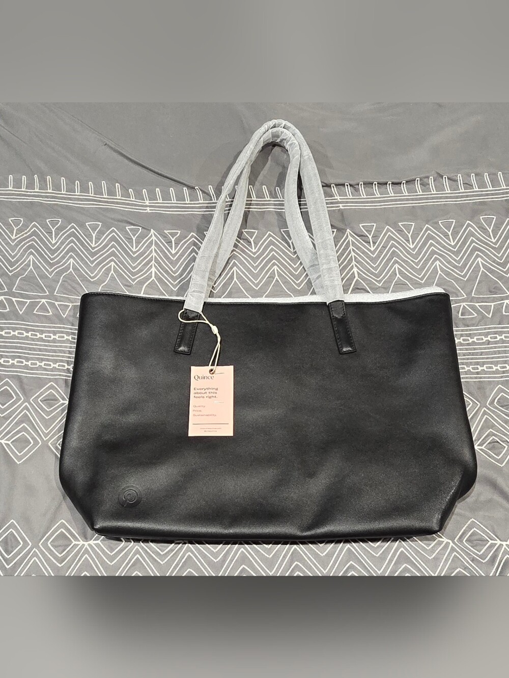 Quince Cow Leather Black Tote